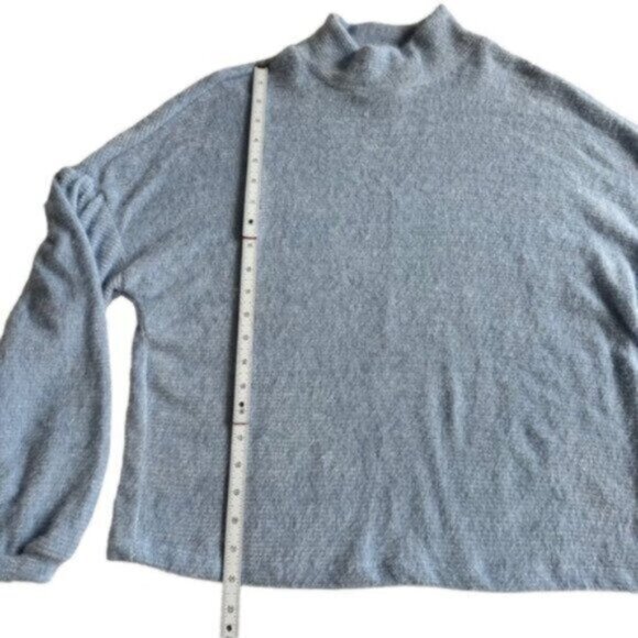 Sanctuary | NWT Light Blue Fluffy Balloon Sleeve Soft Sweater Size Large - Picture 7 of 7